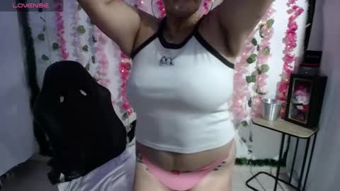 Snapshot of bety_cum3 chatting on February 16, 7:38 pm bibiana online show from February 16, 7:38 pm