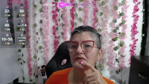 Snapshot of bety_cum3 chatting on March 9, 8:40 am bibiana online show from March 9, 8:40 am