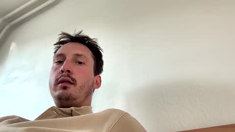 Freshmilk online show from May 9, 3:51 pm