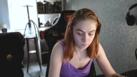 beverly_yay online show from May 4, 1:17 pm