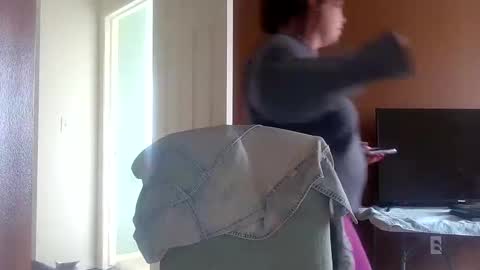 Snapshot of beverlybell chatting on February 18, 5:42 pm Beverly Bell online show from February 18, 5:42 pm