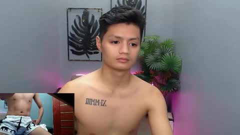 bhillrhey121103 online show from November 20, 11:57 pm