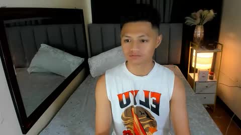 bhillrhey121103 online show from December 18, 12:33 pm