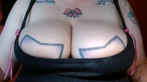 Snapshot of bianka_star_ chatting on February 12, 10:15 pm bianca online show from February 12, 10:15 pm