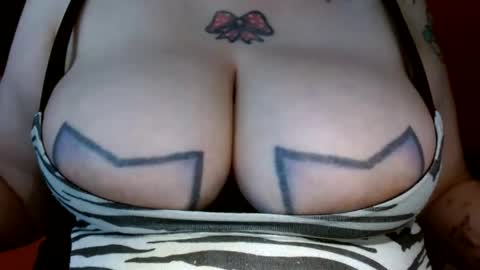 Snapshot of bianka_star_ chatting on September 12, 11:07 pm bianca online show from September 12, 11:07 pm