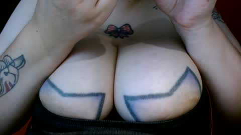 Snapshot of bianka_star_ chatting on September 30, 1:32 pm bianca online show from September 30, 1:32 pm