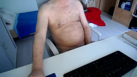 bien_77 online show from February 7, 7:18 am