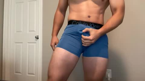 Snapshot of big_daddy_69_96 chatting on October 17, 4:55 pm big_daddy_69_96 online show from October 17, 4:55 pm