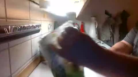 big_lower_ online show from November 20, 6:49 pm