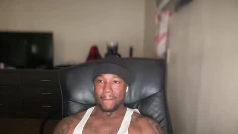 Snapshot of bigbackwoodcali chatting on March 12, 10:50 pm bigbackwoodcali online show from March 12, 10:50 pm