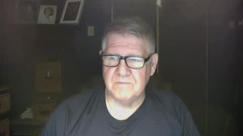 Snapshot of bigbeerdrinker1 chatting on January 7, 9:18 am bigbeerdrinker online show from January 7, 9:18 am