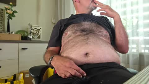 bigbibear88 online show from June 12, 9:08 am