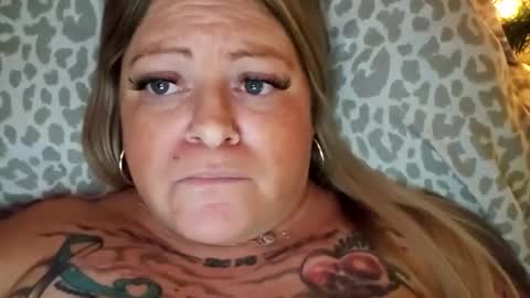 Tiffany online show from December 3, 1:36 am