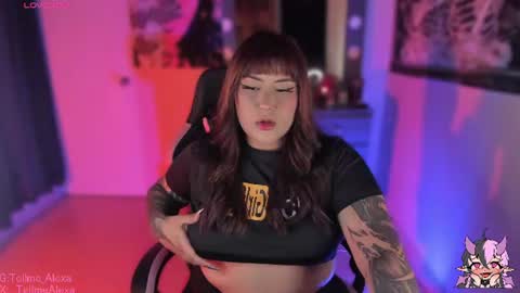 bigboobs cloe online show from August 2, 3:30 am