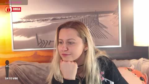 BigBoobsArri online show from December 20, 1:47 am