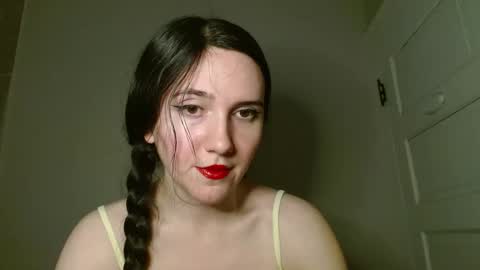 Isabella online show from February 19, 3:38 am