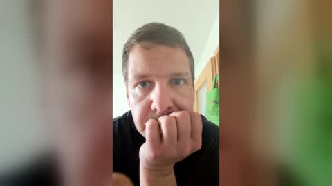 bigboy_34563780 online show from June 18, 10:09 am