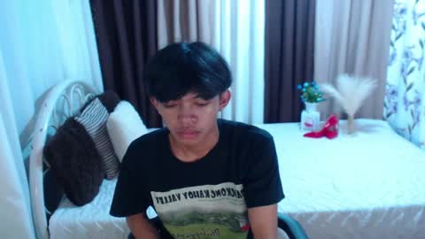 bigcock_kerbzz online show from March 27, 11:00 am