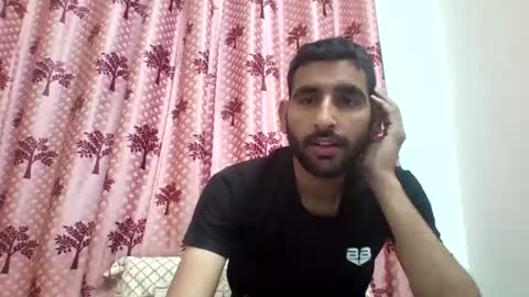 Snapshot of bigcockboy2580 chatting on February 13, 8:59 am akash online show from February 13, 8:59 am