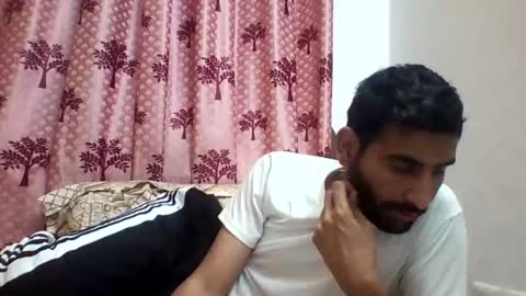 Snapshot of bigcockboy2580 chatting on March 9, 4:11 pm akash online show from March 9, 4:11 pm