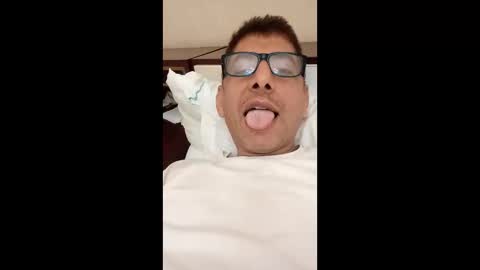 bigcocksex2000 online show from May 16, 10:36 am