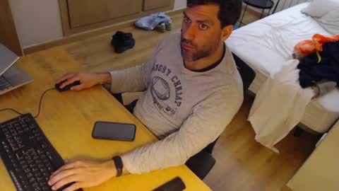 bigcok35spain online show from May 1, 9:03 am