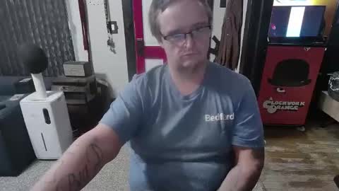 Darryl online show from December 18, 6:58 pm