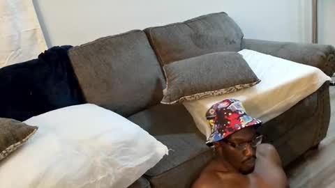 bigdickbandit210sa online show from October 28, 9:10 am