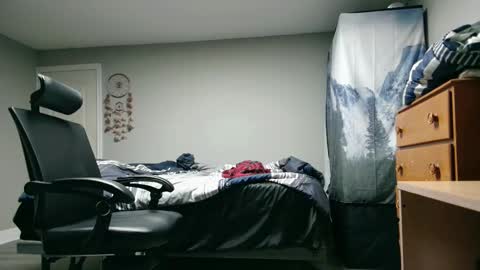 George Forest Dickyduby on all Socials online show from February 23, 5:56 am