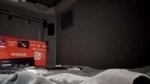 Snapshot of bigdog9thick chatting on February 6, 10:53 pm bigdog9thick online show from February 6, 10:53 pm