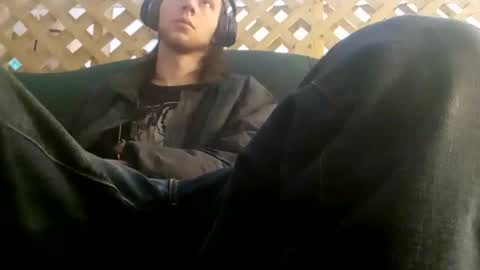 biggestboiiii online show from December 4, 5:23 pm