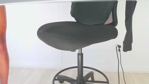 biggstikk online show from January 28, 5:35 pm