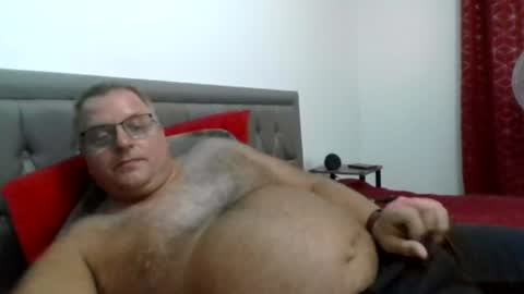 bigguy2014 online show from August 4, 9:44 pm