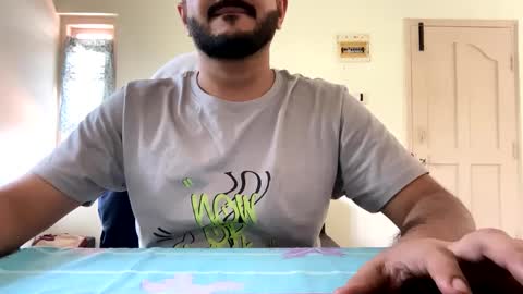 bighandsomesatisfy online show from March 8, 8:11 am