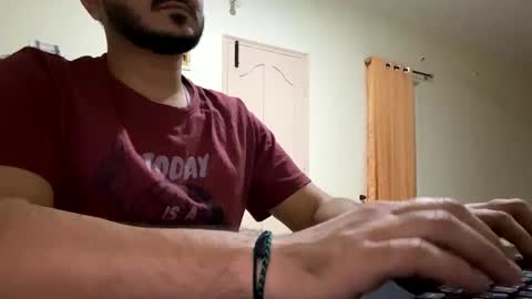 bighandsomesatisfy online show from February 7, 5:07 pm