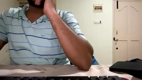 bighandsomesatisfy online show from January 26, 1:25 pm