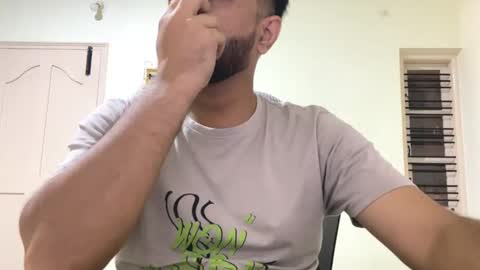 bighandsomesatisfy online show from November 2, 2:17 pm