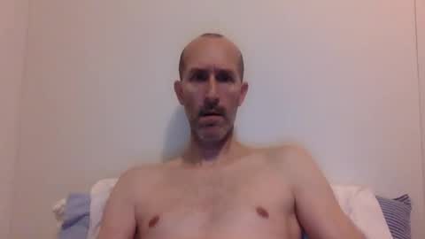 Snapshot of bighugemouthful chatting on February 13, 2:01 am Chaz online show from February 13, 2:01 am