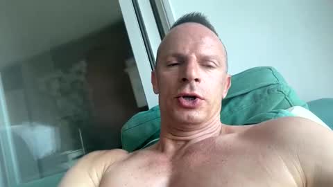 bigmuscles24 online show from May 23, 10:11 am