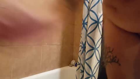 the Mini mami online show from February 14, 5:03 pm