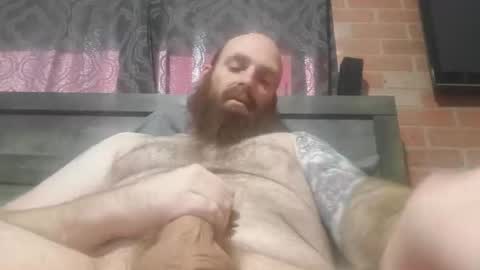 Snapshot of bigprick85 chatting on February 17, 7:12 pm bigprick85 online show from February 17, 7:12 pm