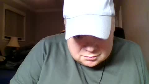 Big Red online show from November 16, 3:52 am