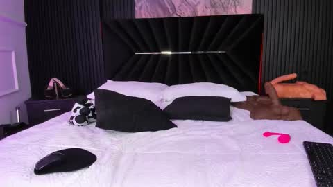 Zayra online show from November 26, 8:33 am