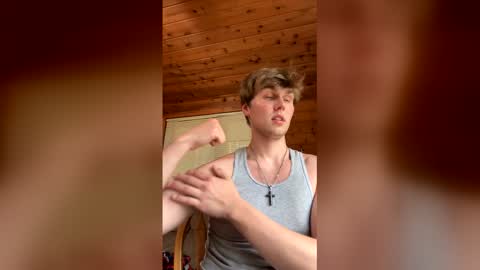 bigskinnyboyshh online show from June 4, 11:11 pm