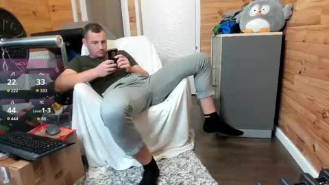 bigsshark online show from November 12, 8:22 pm