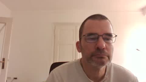 bikertom1988 online show from February 24, 1:10 pm