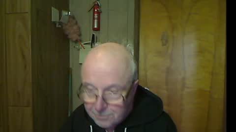 bill_25061 online show from April 13, 4:33 pm