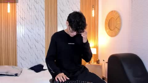 Snapshot of billie_jr chatting on October 6, 4:41 am Billie online show from October 6, 4:41 am