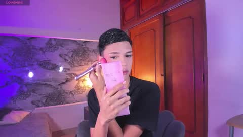 Sam online show from March 21, 1:38 pm