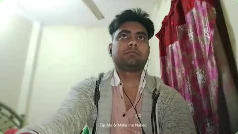 birbikrom104 online show from December 18, 4:24 pm